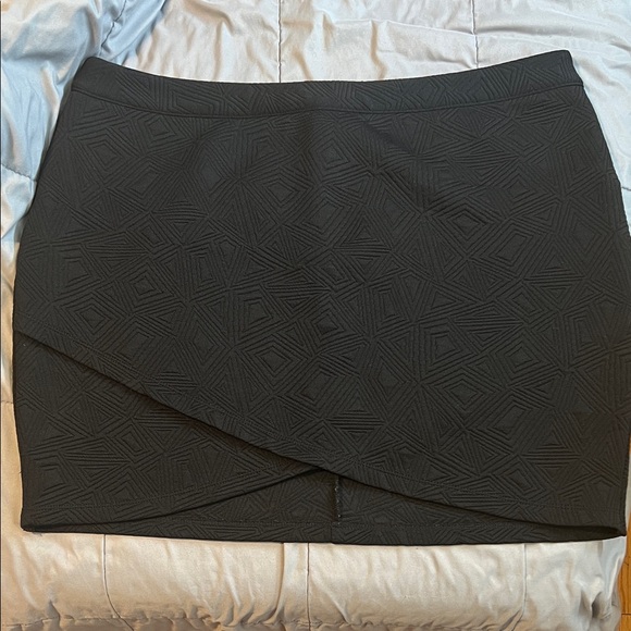 Target Dresses & Skirts - Target Women's Black Geometric Pencil Skirt